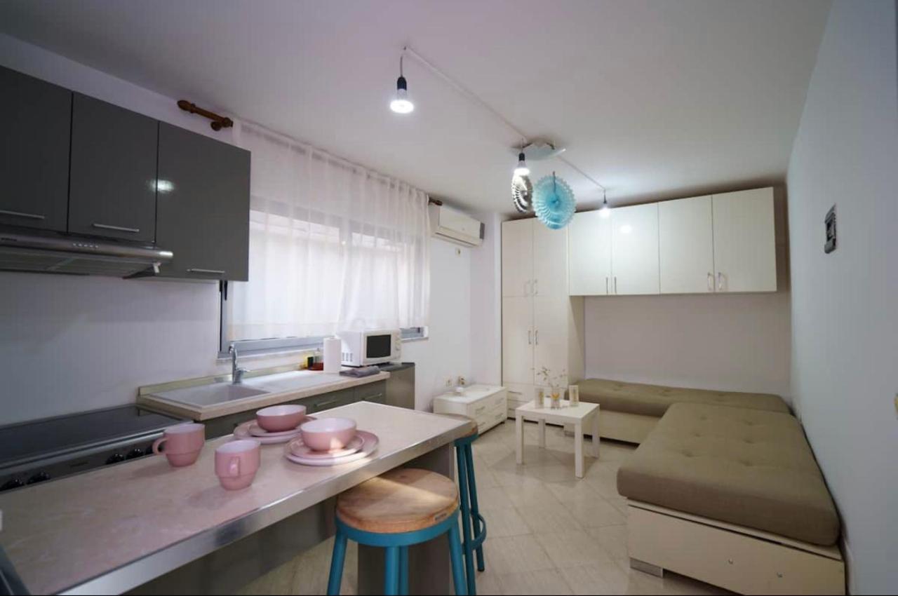 Brilant Studio Apartment City Center Τίρανα Εξωτερικό φωτογραφία