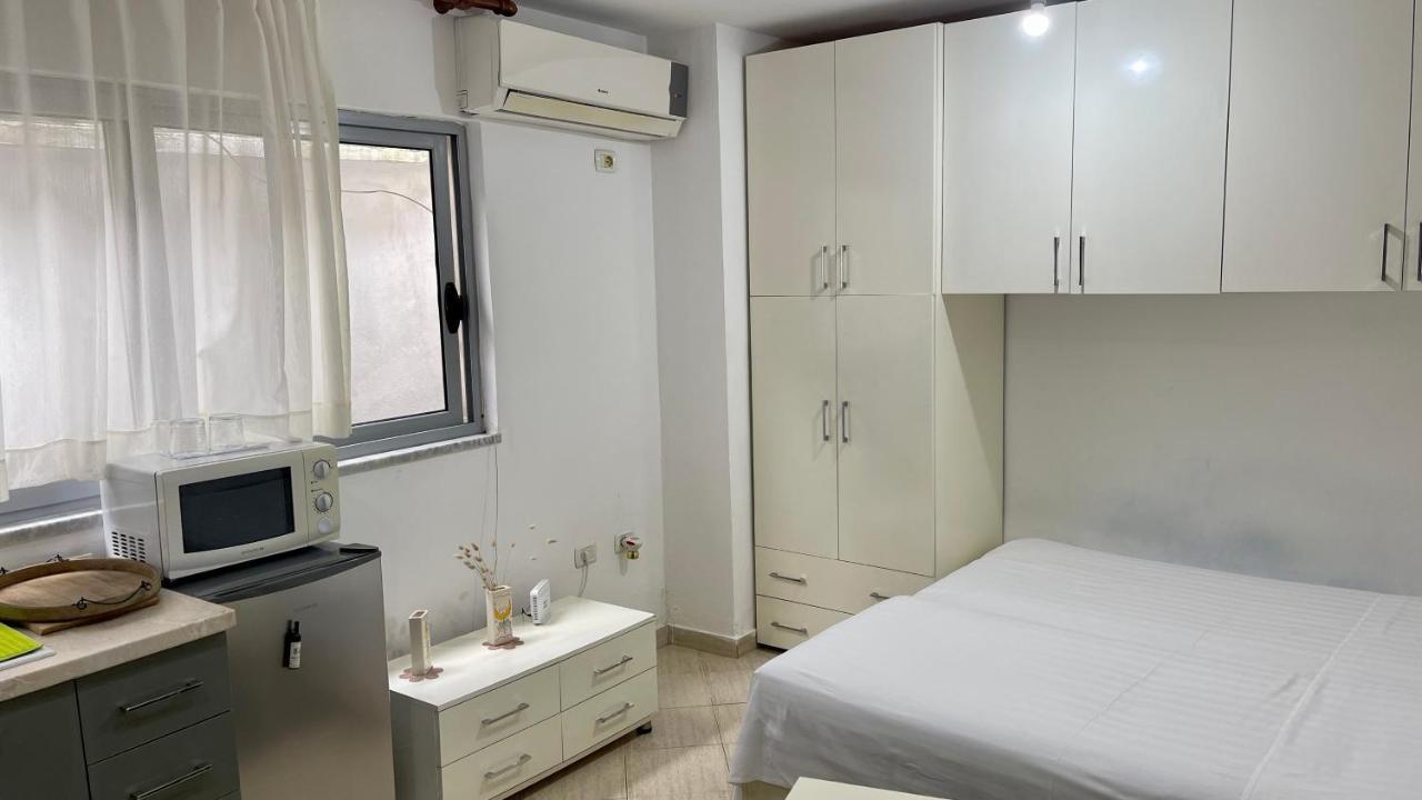 Brilant Studio Apartment City Center Τίρανα Εξωτερικό φωτογραφία